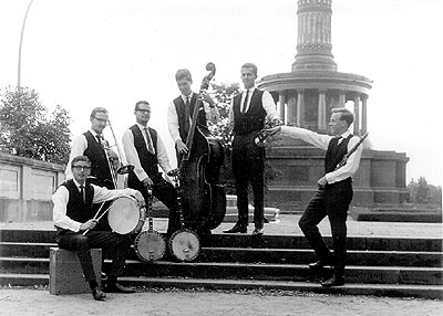 3.2 / 1960 / Sir Gusche's Jazzband im Siegessäulenrausch..( former Storyville Jazzmen)